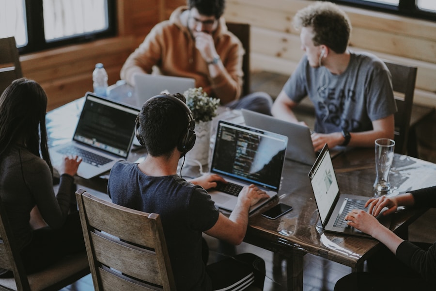 Chương trình Affiliate — kiếm hoa hồng từ sản phẩm số